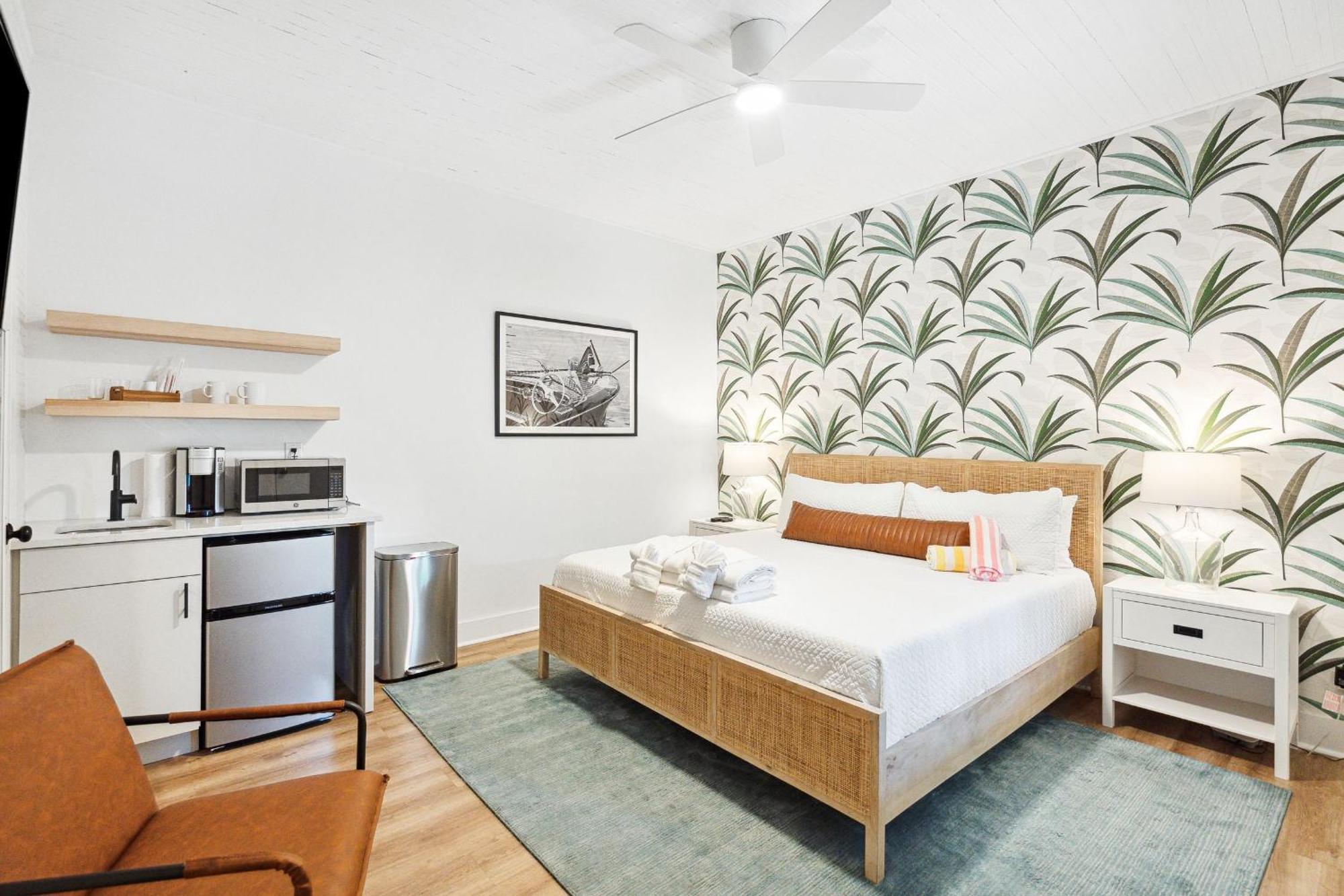 Folliday Inn - The Ariston - Room 34 Folly Beach Bagian luar foto